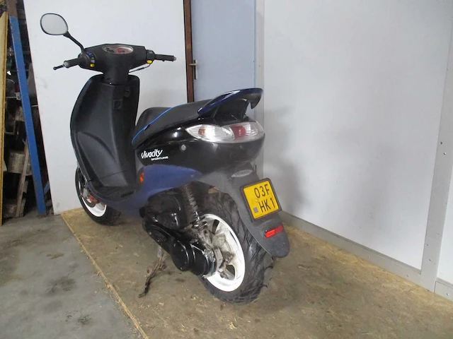 Peugeot 2 takt! - bromscooter - viva city sportline 4 - scooter - afbeelding 2 van  11