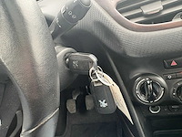 Peugeot 2008 - 1.2 vti act. pack pr , 6-xfd-22 - afbeelding 4 van  5