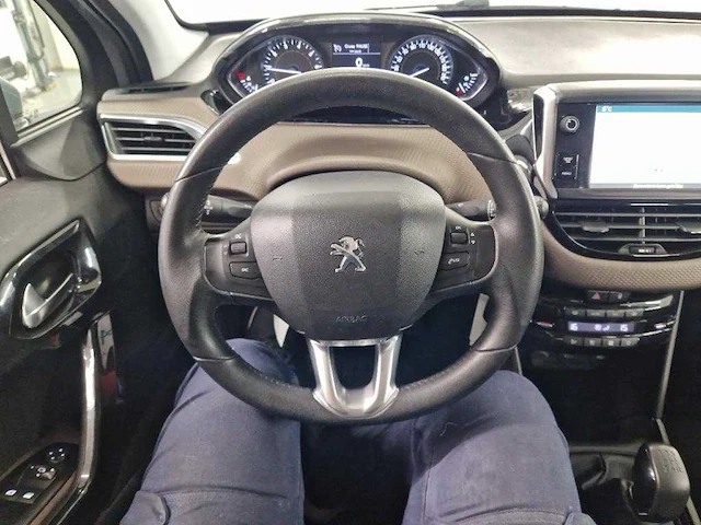 Peugeot 2008 - 1.2 vti active * 2-klg-79 - afbeelding 17 van  19