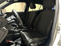Peugeot 2008 1.2 pt active pack 102pk 2023 (origineel-nl + 1e eigenaar), s-736-sx - afbeelding 28 van  55