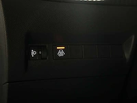 Peugeot 2008 1.2 pt active pack 102pk 2023 (origineel-nl + 1e eigenaar), s-736-sx - afbeelding 3 van  47