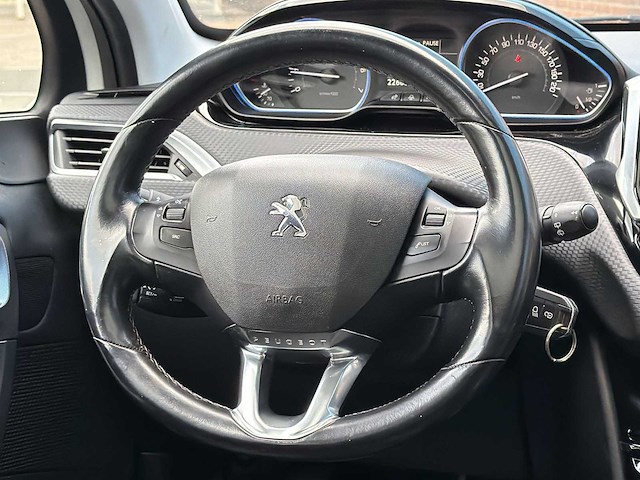 Peugeot 2008 1.2 pt bl executive | pz-019-g i - afbeelding 6 van  30