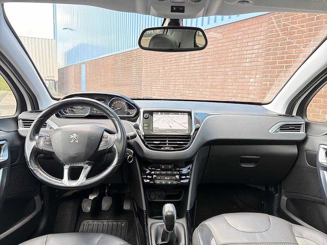Peugeot 2008 1.2 pt bl executive | pz-019-g i - afbeelding 20 van  30