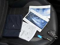 Peugeot 2008 1.2 pt bl executive | pz-019-g i - afbeelding 24 van  30
