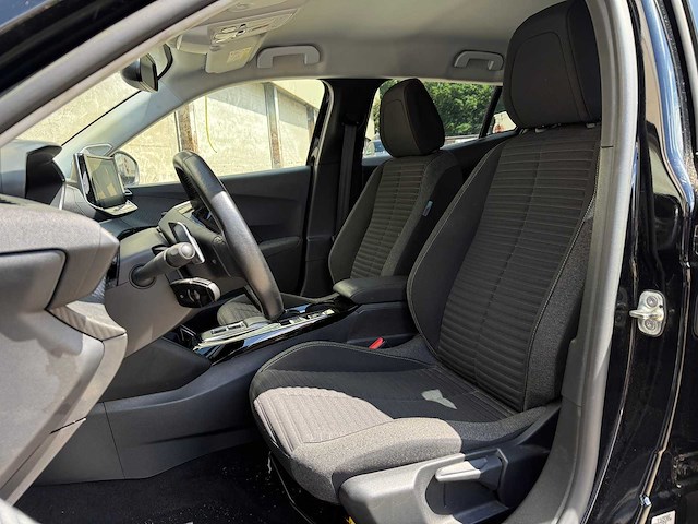 Peugeot 2008 1.2 pure tech 131pk 2023 - afbeelding 22 van  38
