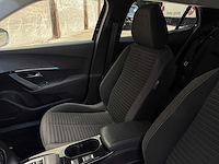 Peugeot 2008 1.2 pure tech 131pk 2023 - afbeelding 24 van  38