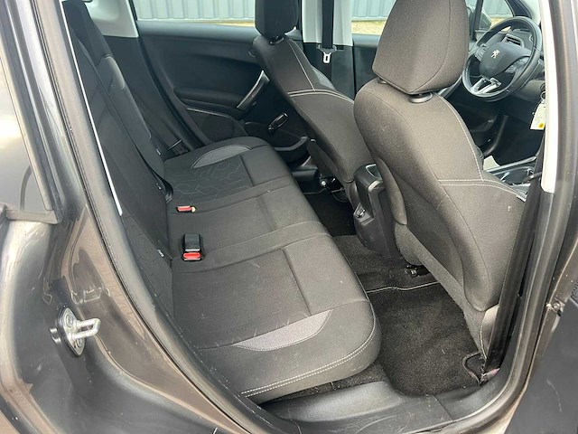 Peugeot 2008 1.2 puret. blue lion automaat, rz-581-j - afbeelding 18 van  27