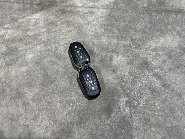 Peugeot 2008 1.2 puretech allure 102pk 2021 (origineel-nl+1e eigenaar), k-010-kv - afbeelding 33 van  39