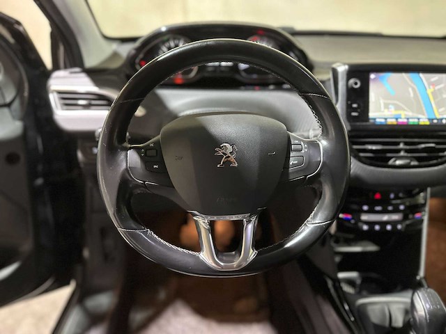 Peugeot 2008 1.2 puretech allure 110pk 2018 (origineel-nl), rl-527-z - afbeelding 10 van  36