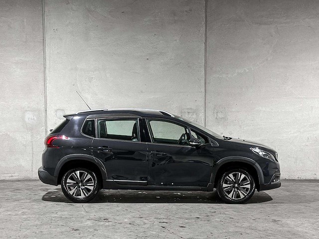 Peugeot 2008 1.2 puretech allure 110pk 2018 (origineel-nl), rl-527-z - afbeelding 18 van  40