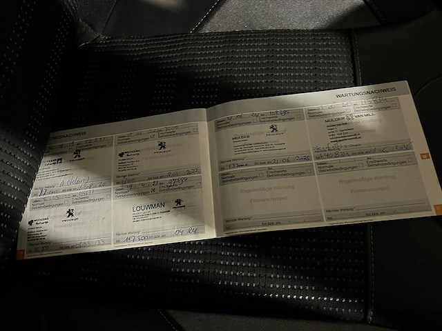 Peugeot 2008 1.2 puretech allure automaat, zv-800-n - afbeelding 12 van  14