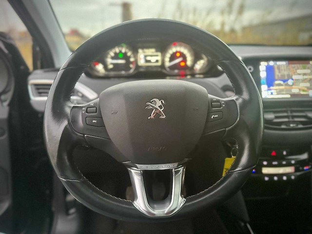 Peugeot 2008 1.2 puretech blue lease executive, k-631-zp - afbeelding 3 van  15