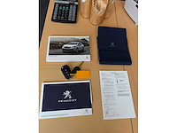 Peugeot 2008 1.2 puretech féline, h-167-vx - afbeelding 14 van  18