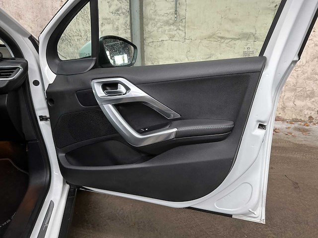 Peugeot 2008 1.2 puretech gt-line 109pk 2018, hlh-96-s - afbeelding 29 van  39