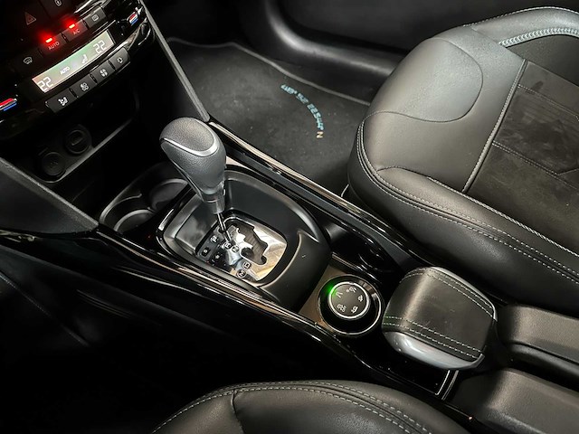 Peugeot 2008 1.2 puretech gt-line 109pk 2018, hlh-96-s - afbeelding 25 van  40