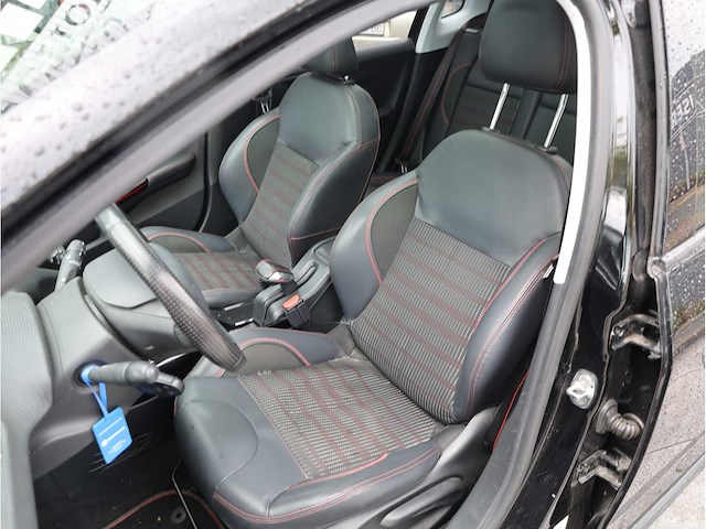 Peugeot 2008 1.2 puretech gt-line 2017, nr-276-s - afbeelding 4 van  31