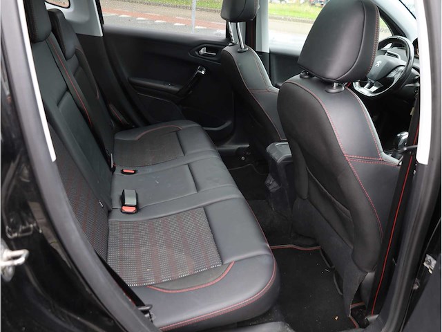 Peugeot 2008 1.2 puretech gt-line 2017, nr-276-s - afbeelding 11 van  31