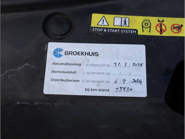 Peugeot 2008 1.2 puretech gt-line 2017, nr-276-s - afbeelding 17 van  31