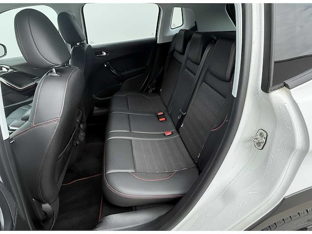 Peugeot 2008 1.2 puretech gt line | hhf-80-h i - afbeelding 13 van  28