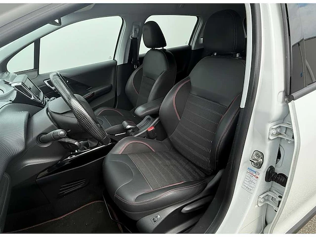 Peugeot 2008 1.2 puretech gt line | hhf-80-h i - afbeelding 23 van  28