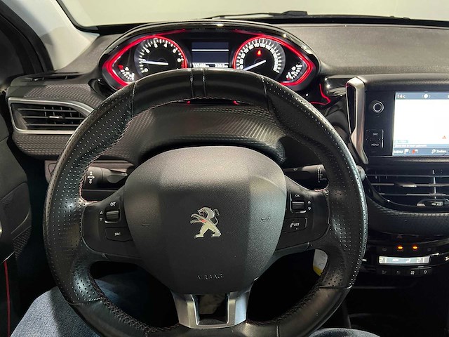 Peugeot 2008 1.2 puretech gt-line, nn-958-k - afbeelding 5 van  17