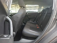 Peugeot 2008 1.2 puretech signature; g-743-ng - afbeelding 7 van  17