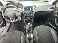 Peugeot 2008 1.2 puretech signature; g-743-ng - afbeelding 16 van  17