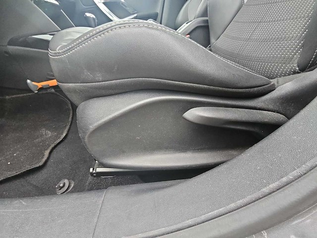Peugeot 2008 1.2 turbo allure 2016 | jg-209-v - afbeelding 3 van  31