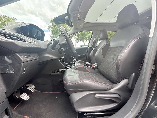 Peugeot 2008 1.2 turbo gt-line 2018 | rz-580-j - afbeelding 27 van  28