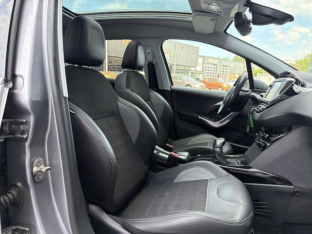 Peugeot 2008 1.2 turbo | st-974-j i - afbeelding 25 van  33