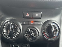 Peugeot 2008 1.2 turbo style 2015 | n-944-gr - afbeelding 17 van  25