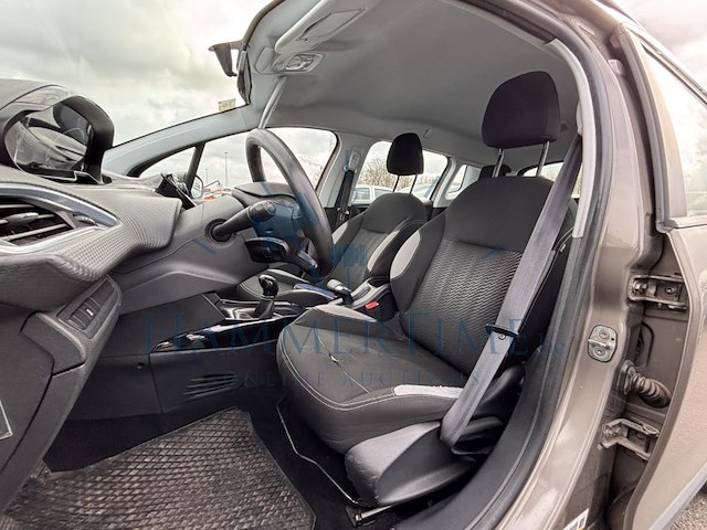 Peugeot 2008 1.2i puretech access,2014 - afbeelding 2 van  39