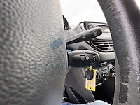 Peugeot 2008 1.2i puretech access,2014 - afbeelding 13 van  39