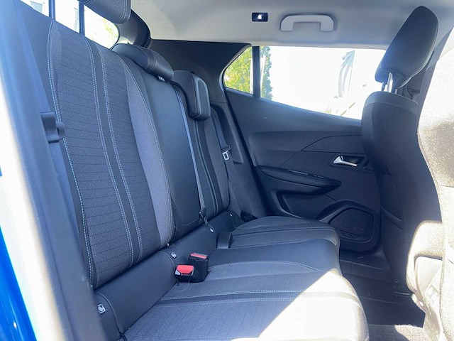 Peugeot 2008 1.5 hdi allure pack 2022 | p-694-sv - afbeelding 7 van  21