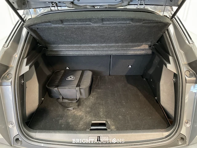 Peugeot 2008 e- ev gt 54 kwh 157pk 2023 (origineel-nl), t-867-zf - afbeelding 2 van  43