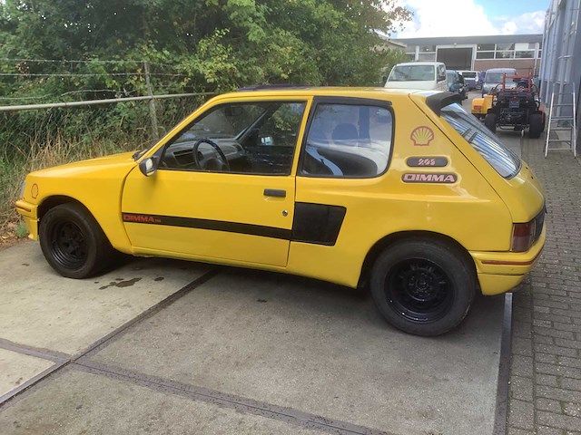 Peugeot 205 dimma replica 1.1i xe personenauto - afbeelding 9 van  14