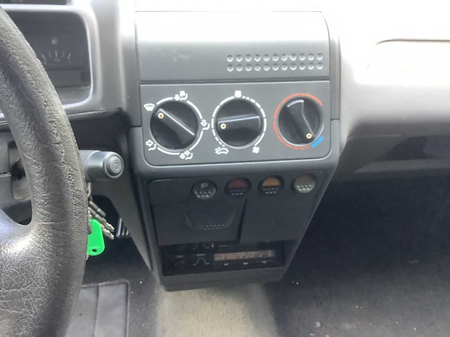 Peugeot 205 dimma replica 1.1i xe personenauto - afbeelding 14 van  14