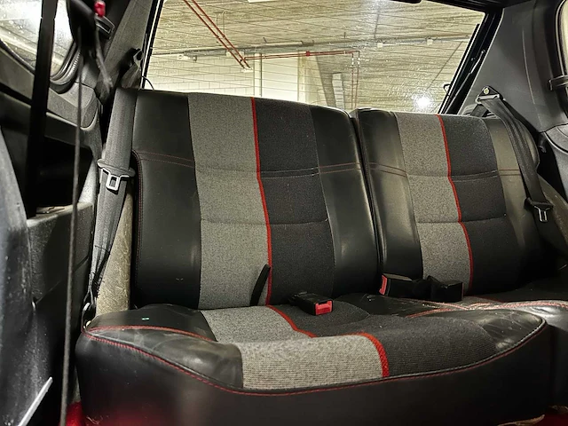 Peugeot 205 gti 1.9 120pk 1989 - afbeelding 33 van  41