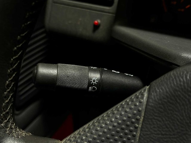 Peugeot 205 gti 1.9 120pk 1997 - afbeelding 15 van  41