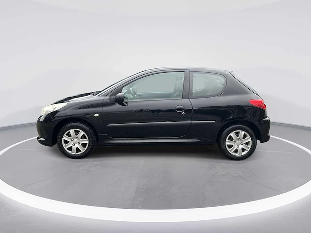 Peugeot 206 + 1.1 | hf-622-r - afbeelding 1 van  5