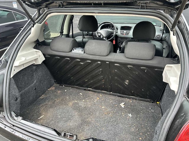 Peugeot 206 + 1.1 xr | hf-622-r - afbeelding 9 van  19