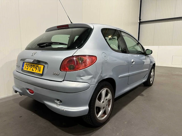 Peugeot 206 1.4-16v xs 75-pz-fn - afbeelding 10 van  14