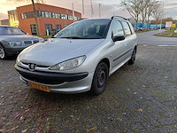 Peugeot 206 1.4 air line 2, 6-tfz-88 - afbeelding 1 van  16