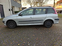 Peugeot 206 1.4 air line 2, 6-tfz-88 - afbeelding 2 van  16