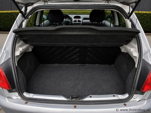 Peugeot 206 1.4 génération - afbeelding 2 van  28