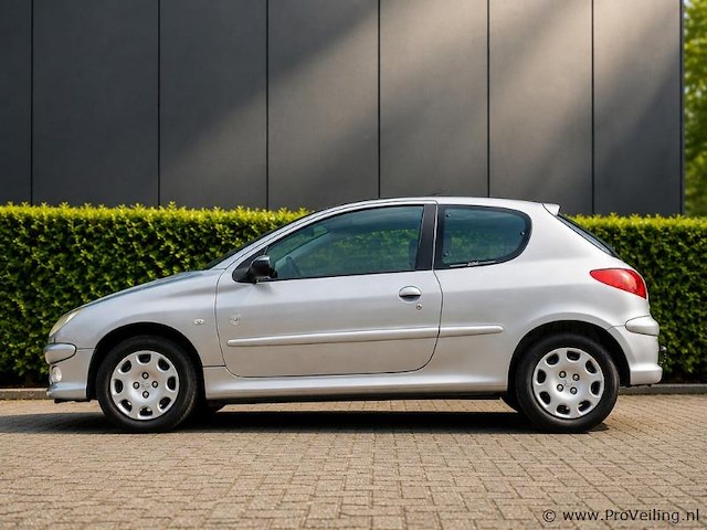 Peugeot 206 1.4 génération - afbeelding 25 van  28