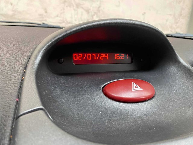 Peugeot 206 1.4 hdi pop' art 68pk 2004 -orig. nl-, 08-pp-vs - afbeelding 26 van  33