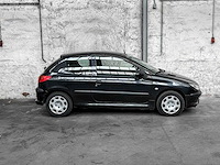 Peugeot 206 1.4 hdi pop' art 68pk 2004 -orig. nl-, 08-pp-vs - afbeelding 32 van  33