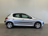 Peugeot 206 1.4 one-line jh-447-j - afbeelding 7 van  9
