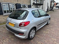 Peugeot 206 + 1.4 xs, 32-ptn-2 - afbeelding 9 van  15